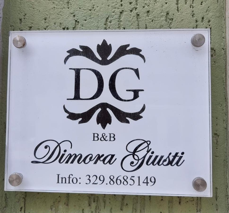 Dimora Giusti Bed & Breakfast เลชเช ภายนอก รูปภาพ