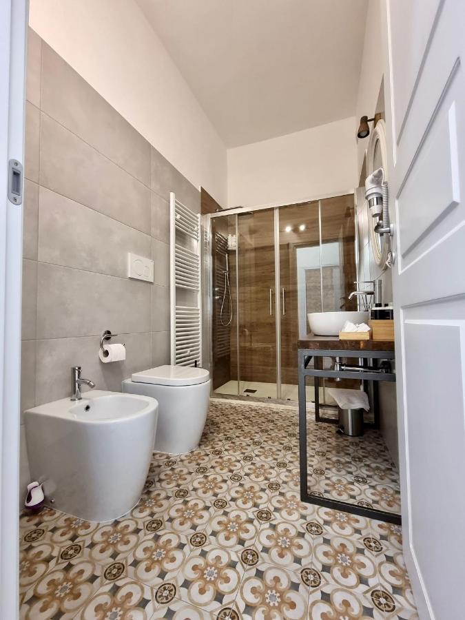 Dimora Giusti Bed & Breakfast เลชเช ภายนอก รูปภาพ